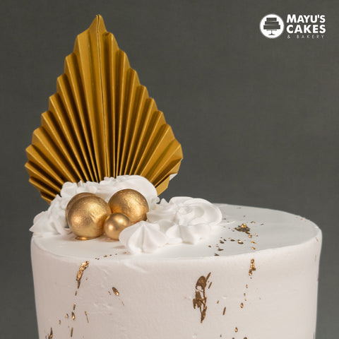 White & Gold Tall Cake