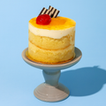 Vanilla Cake - Peach filling